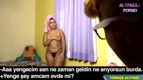 Duştan Yeni Çıkan Baldızımın Kıçına Bakmaktan Kendimi Alamadım