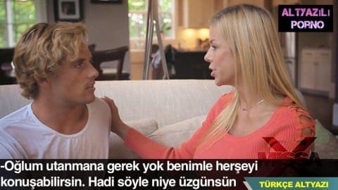 Olgun güzel taşşakları şişmiş ergen oğlunu boşaltıcak